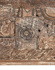 Coffre 201173.123 authentique au meilleur prix. Meubles indiens design et uniques. En stock.