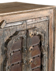 Armoire 201282.152 authentique au meilleur prix. Meubles indiens design et uniques. En stock.