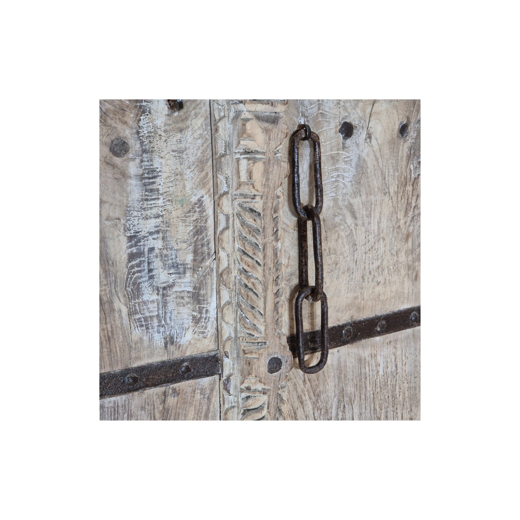 Votre Armoire 199018.273 authentique au meilleur prix. Meubles indiens design et uniques. En stock.
