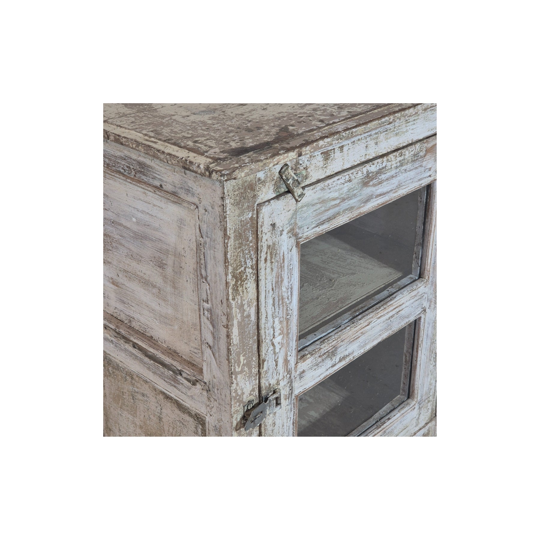 Votre Vitrine 199057.69 authentique au meilleur prix. Meubles indiens design et uniques. En stock.