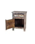 Votre Table de chevet 199070.53 authentique au meilleur prix. Meubles indiens design et uniques. En stock.