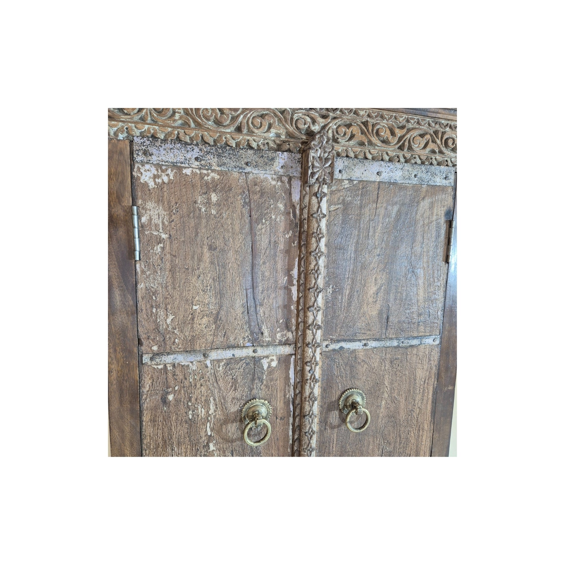 Votre Armoire 199073.323 authentique au meilleur prix. Meubles indiens design et uniques. En stock.