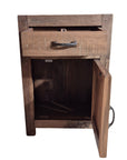 Table de chevet 200012.73B authentique au meilleur prix. Meubles indiens design et uniques. En stock.