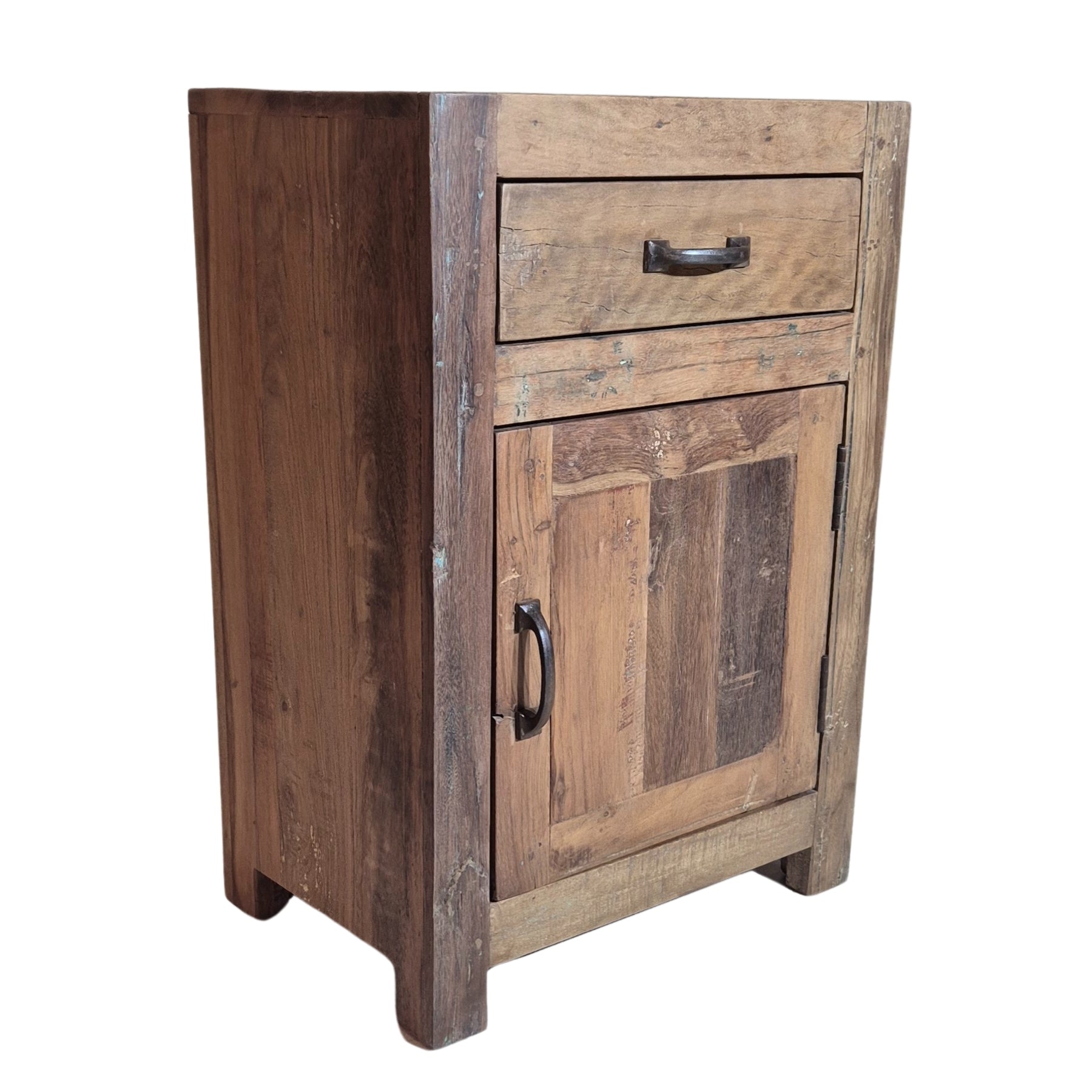 Table de chevet 200012.73E authentique au meilleur prix. Meubles indiens design et uniques. En stock.