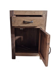 Table de chevet 200012.73E authentique au meilleur prix. Meubles indiens design et uniques. En stock.