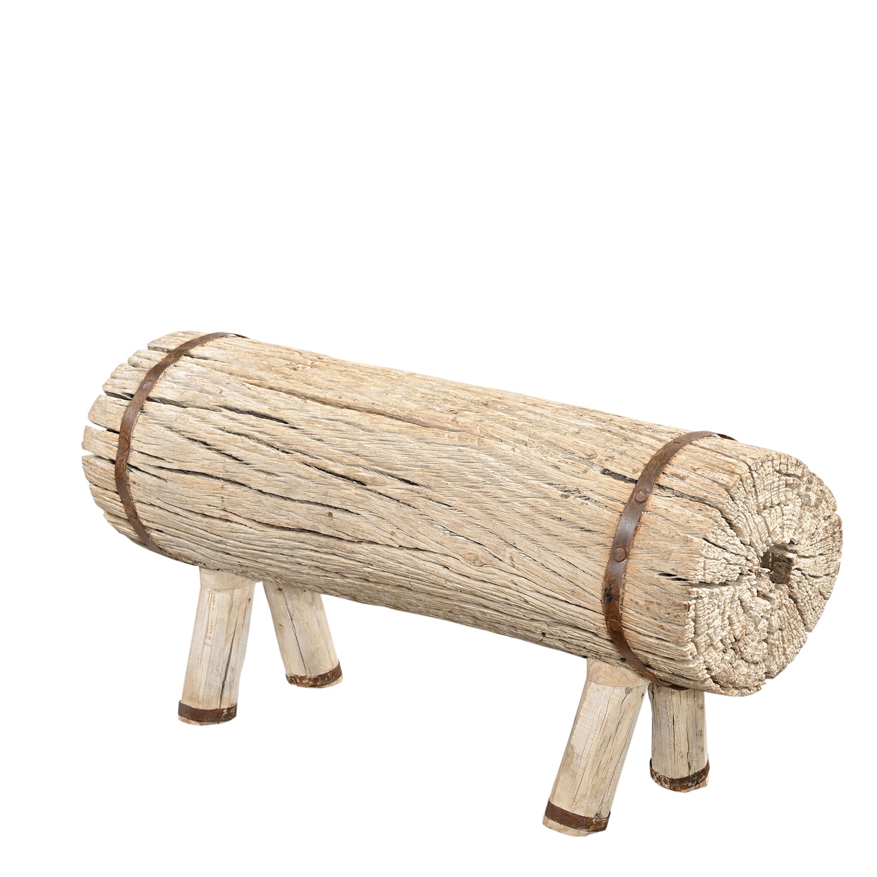 Assises 200084.99 authentique au meilleur prix. Meubles indiens design et uniques. En stock.
