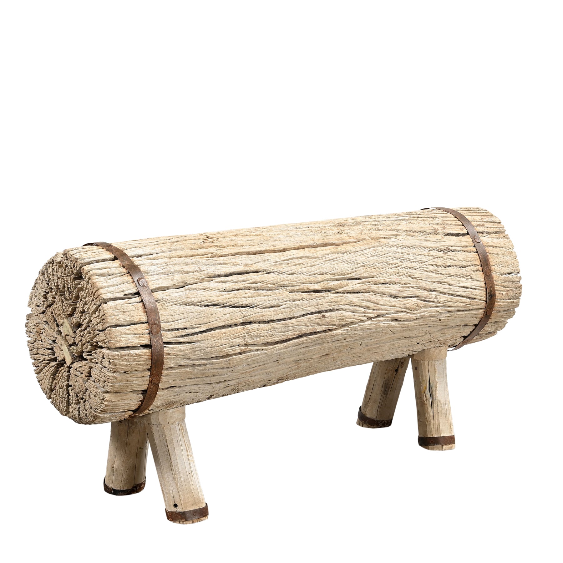 Assises 200084.99 authentique au meilleur prix. Meubles indiens design et uniques. En stock.