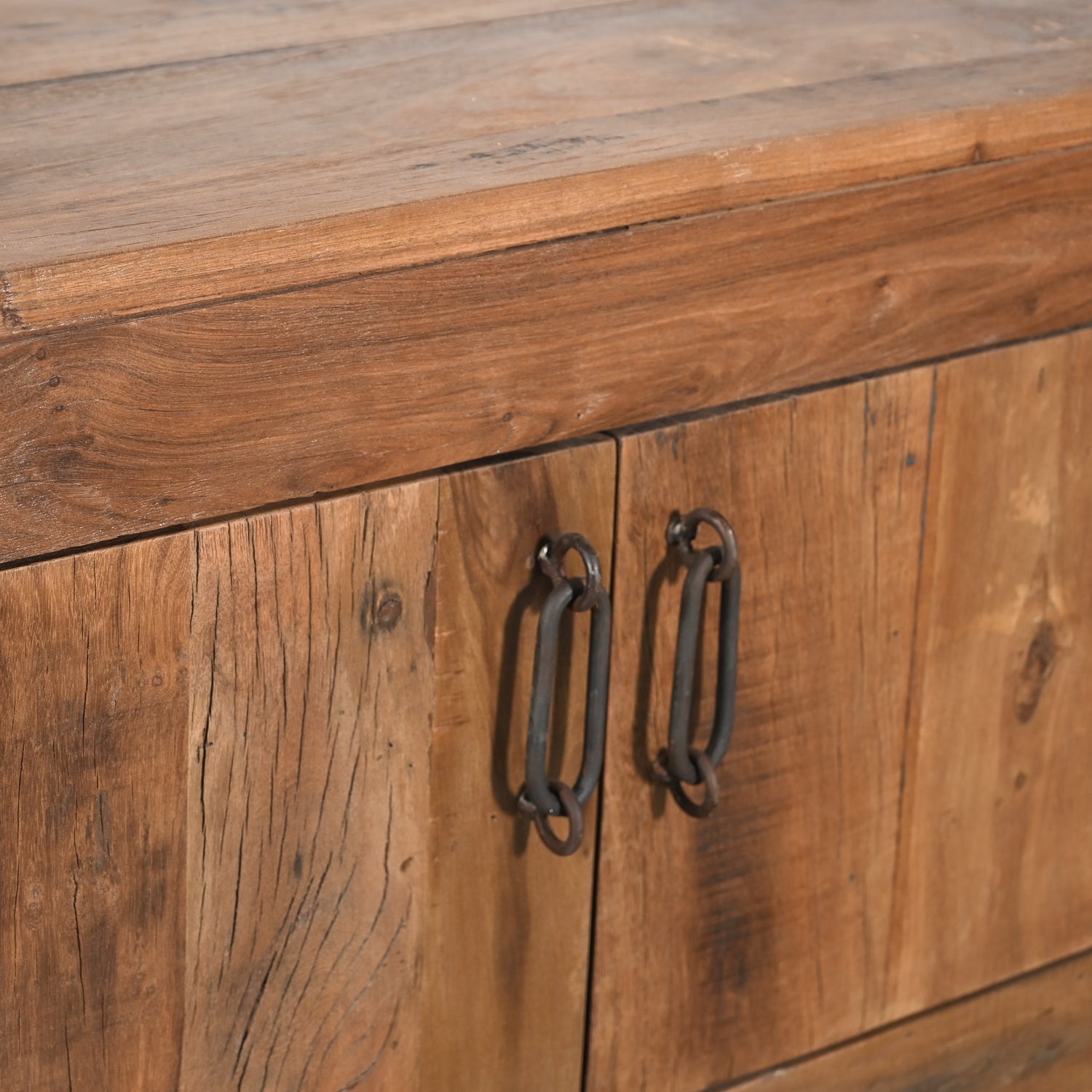 Meuble TV Shanti - Teck Recyclé - 160x46x56cm