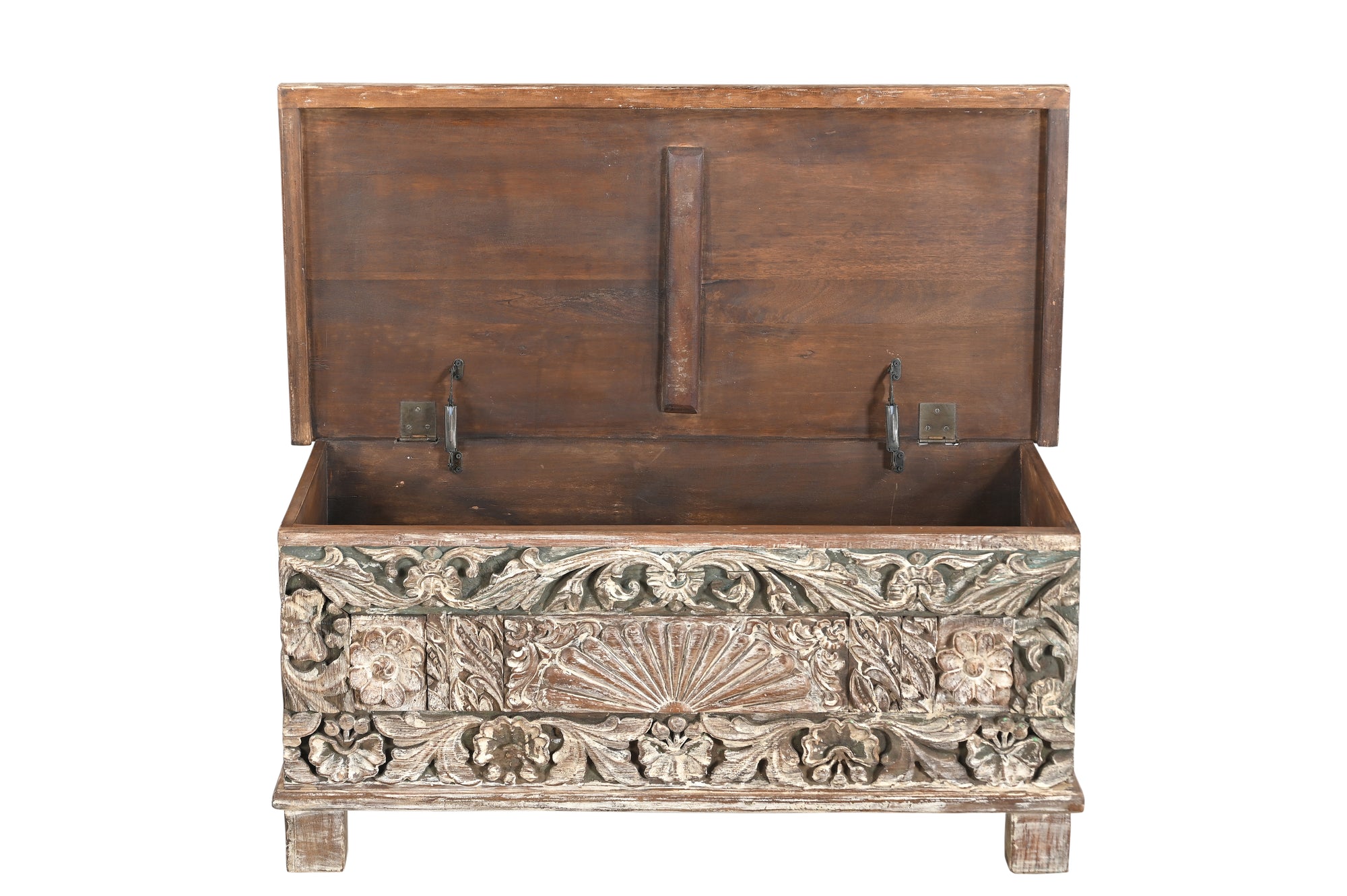 Coffre 201178.123 authentique au meilleur prix. Meubles indiens design et uniques. En stock.