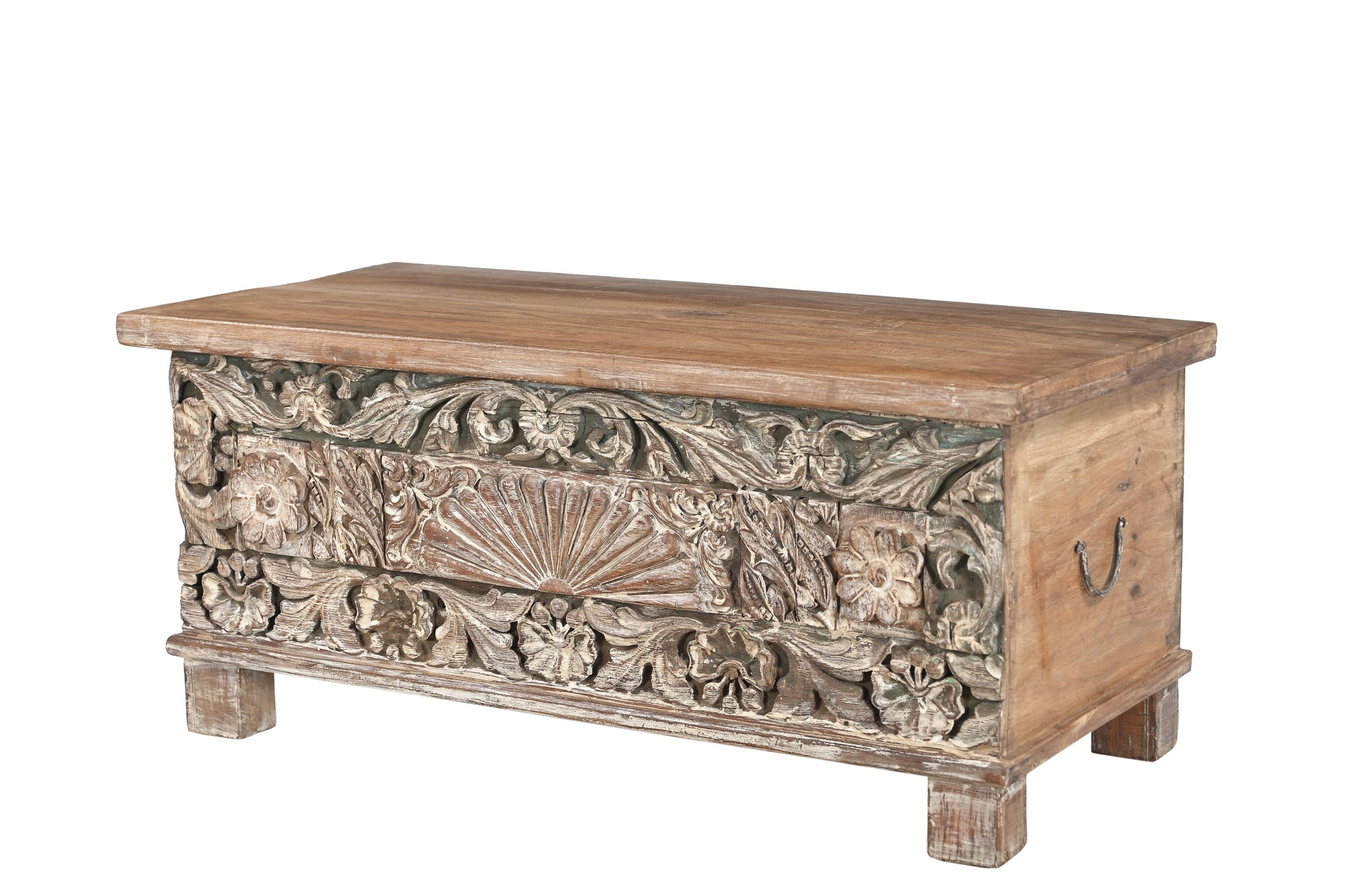 Coffre 201178.123 authentique au meilleur prix. Meubles indiens design et uniques. En stock.