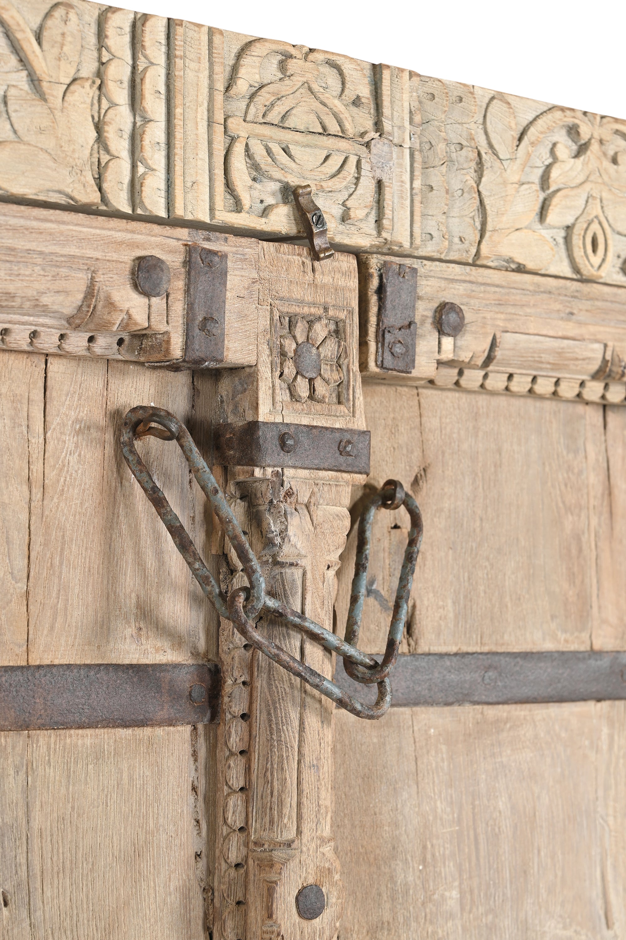 Armoire 202198.301 authentique au meilleur prix. Meubles indiens design et uniques. En stock.