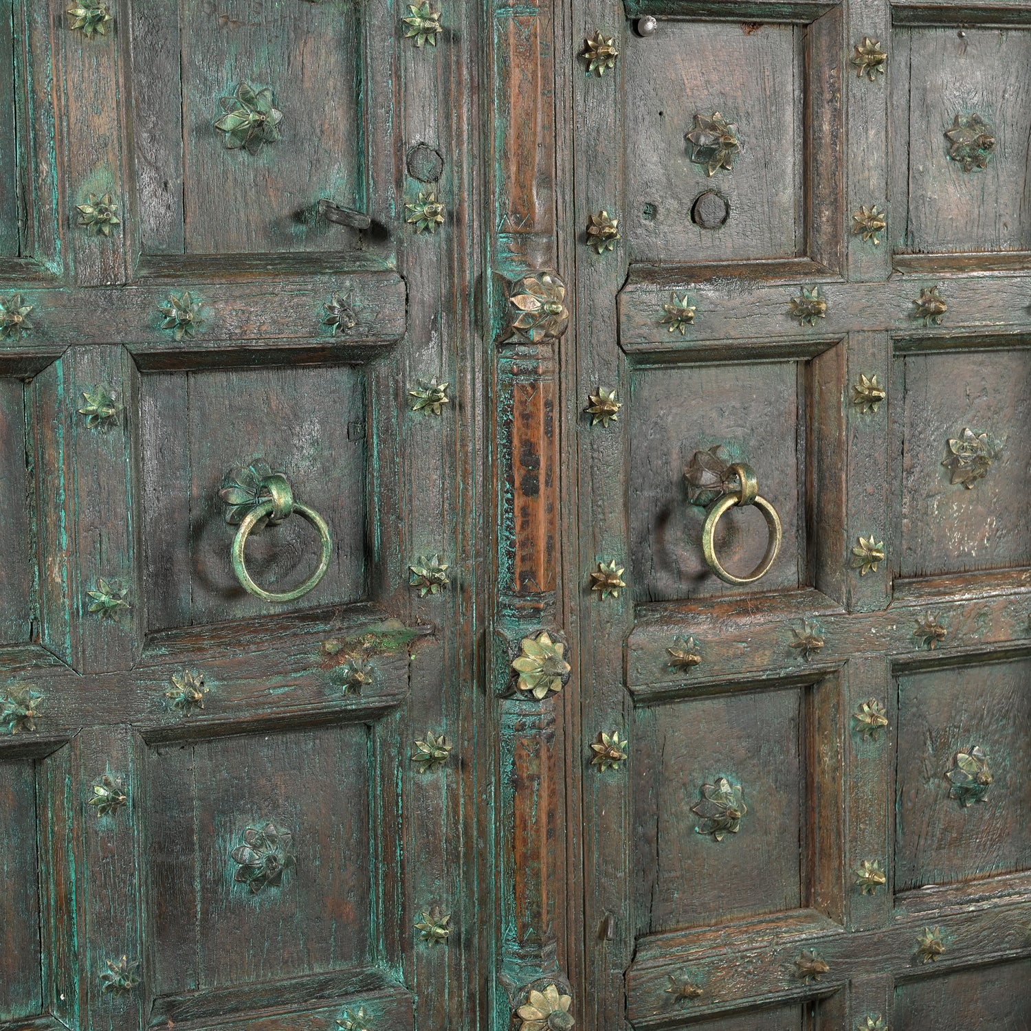 Porte ancienne 202343.404 authentique au meilleur prix. Meubles indiens design et uniques. En stock.