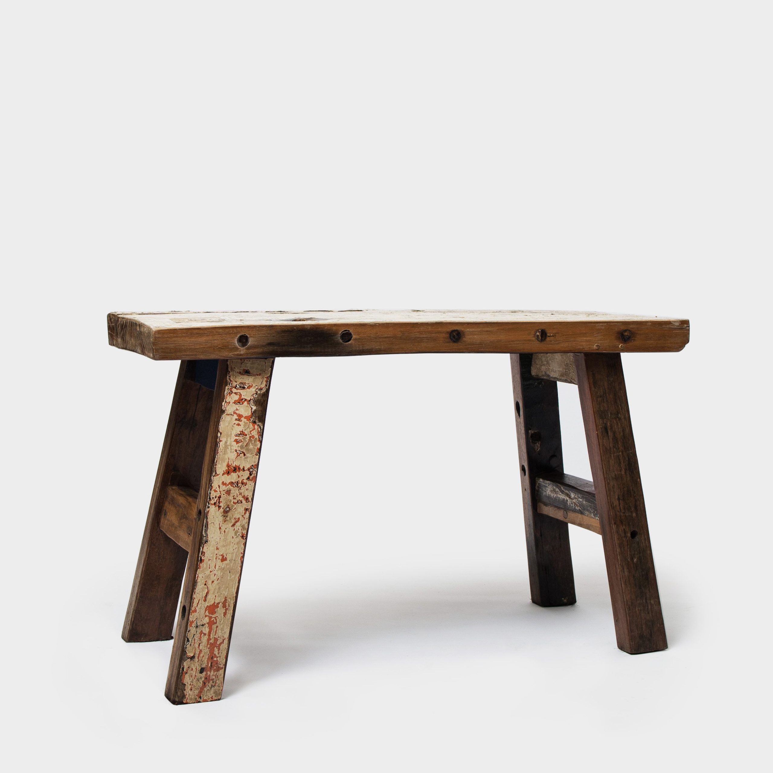 Combien de temps dure vraiment une table basse en teck recyclé ?