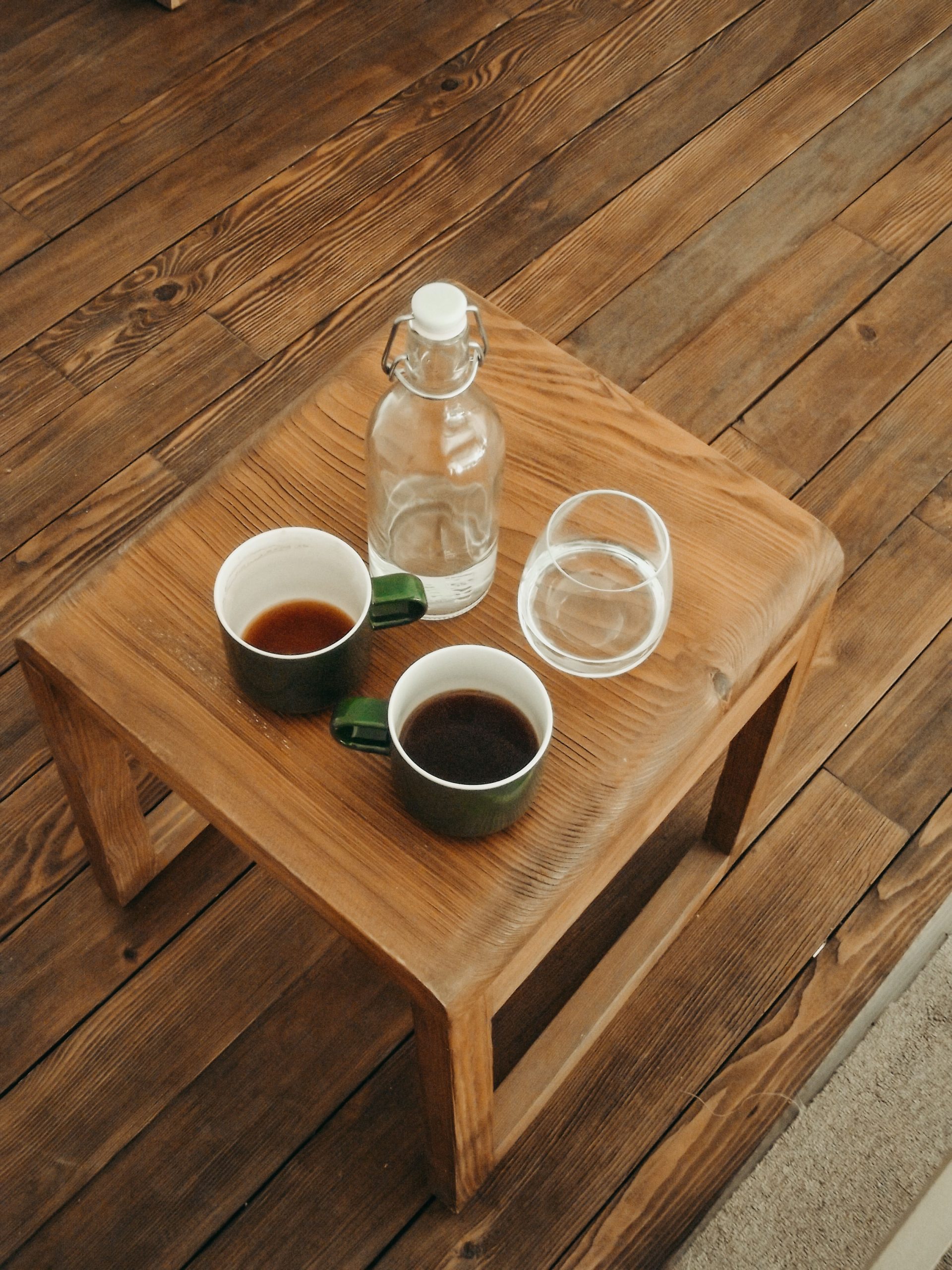 Comment bien choisir une table design de salon