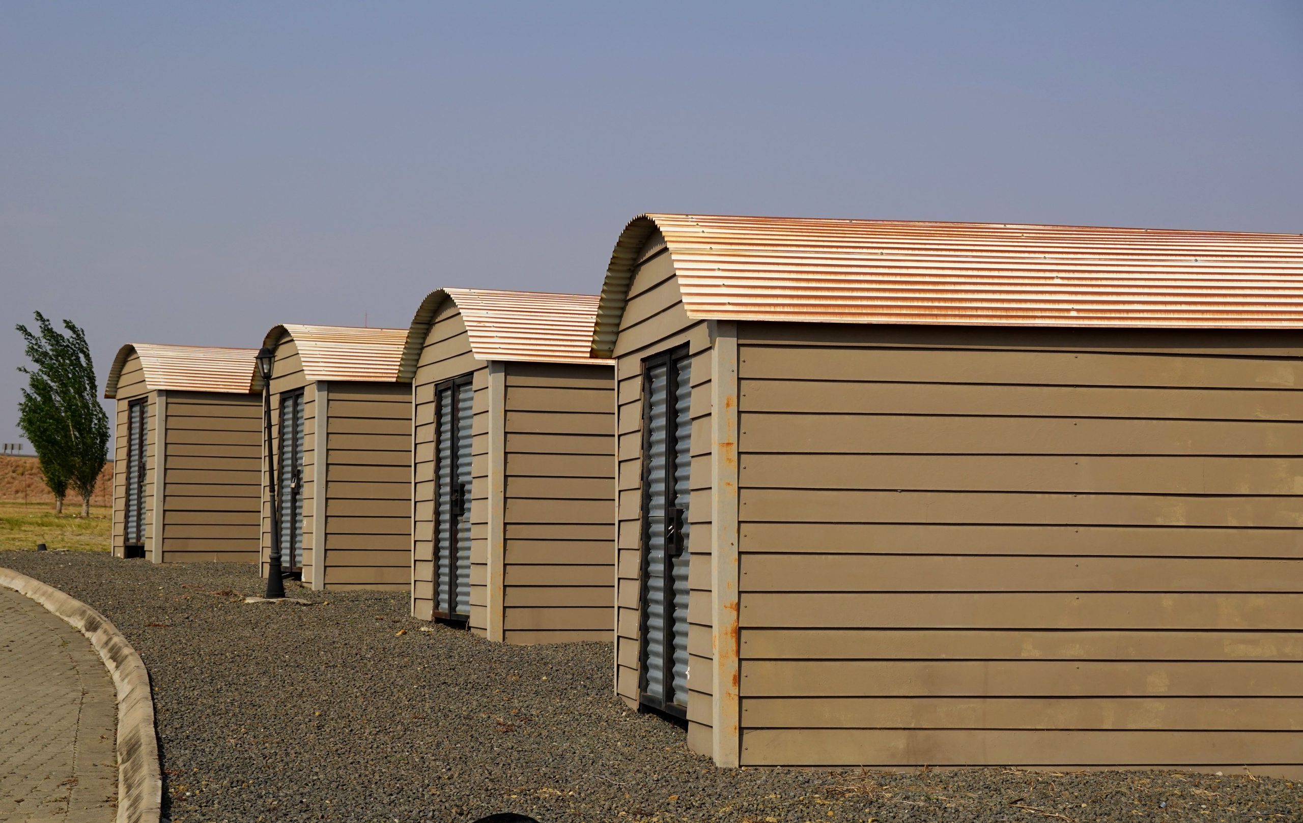 Un hangar démontable sans permis de construire, c’est vraiment possible ?