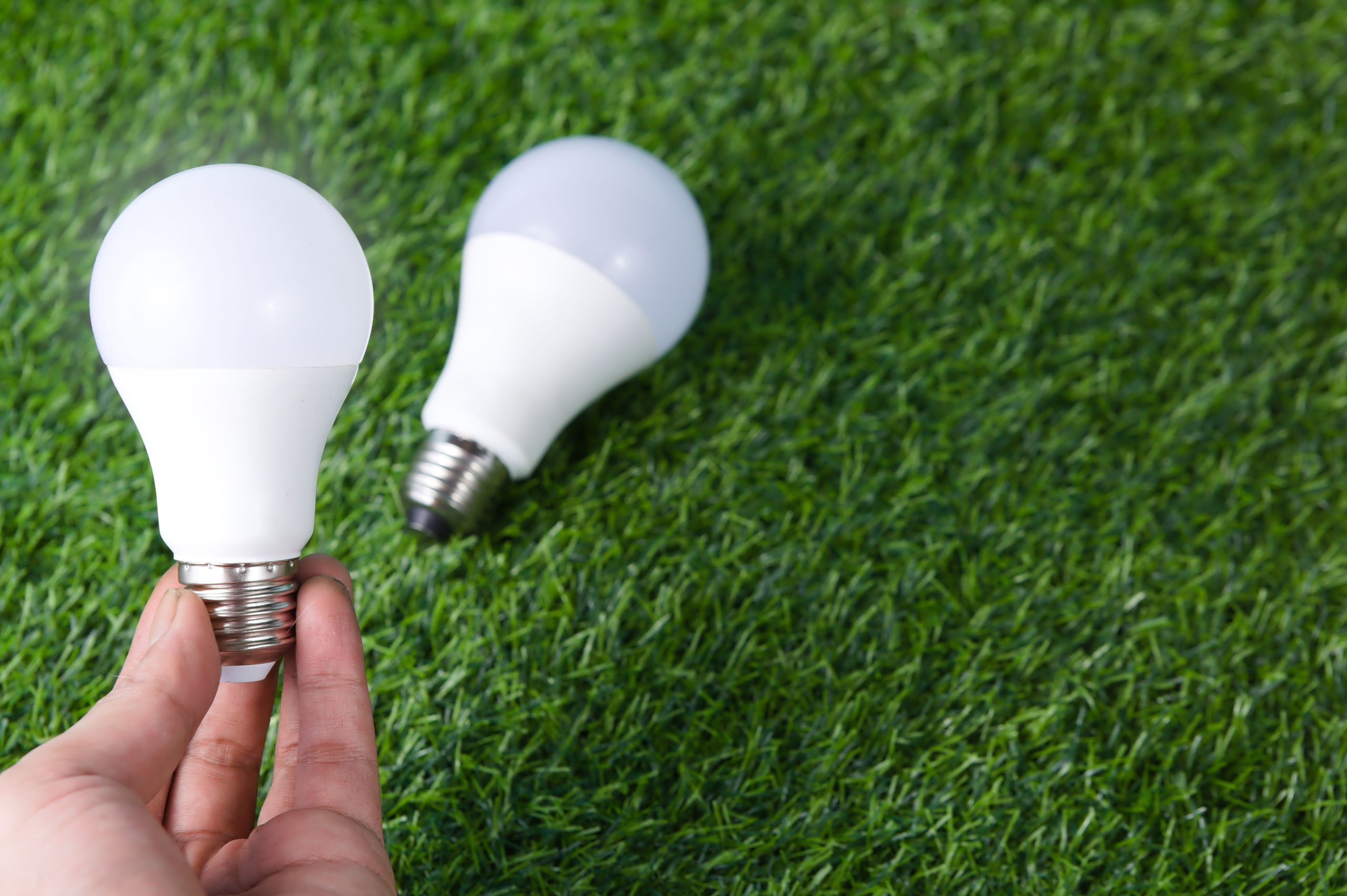 Comment réduire ta facture d&rsquo;électricité sans te ruiner ?