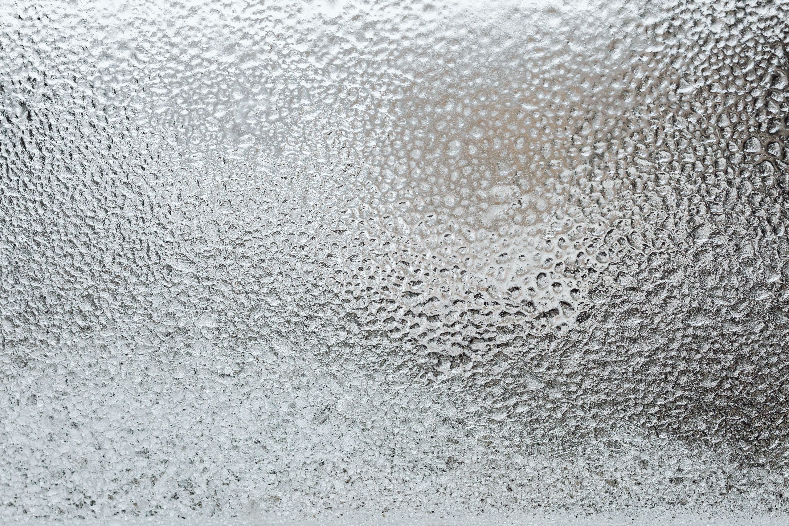 Surface glacee avec texture de givre epais